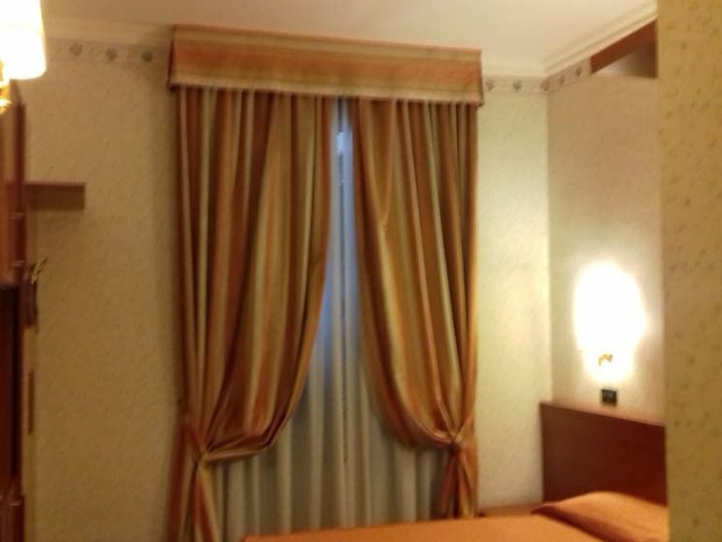 Hotel Dina