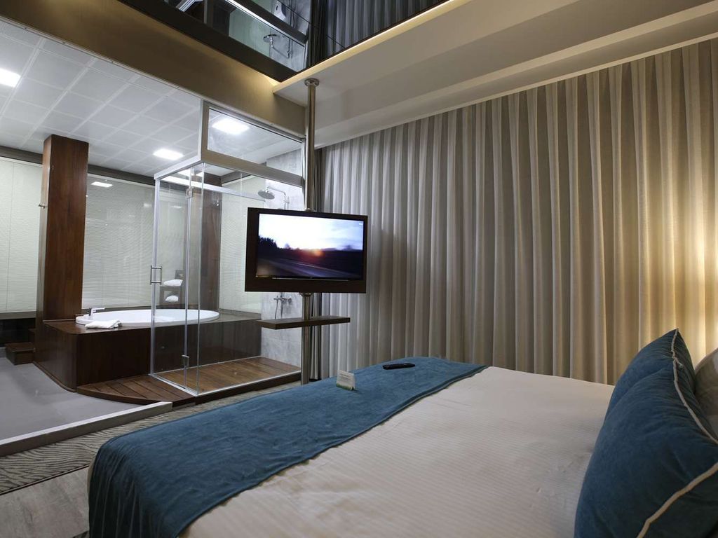 Karşıyaka Convention & Spa Hotel