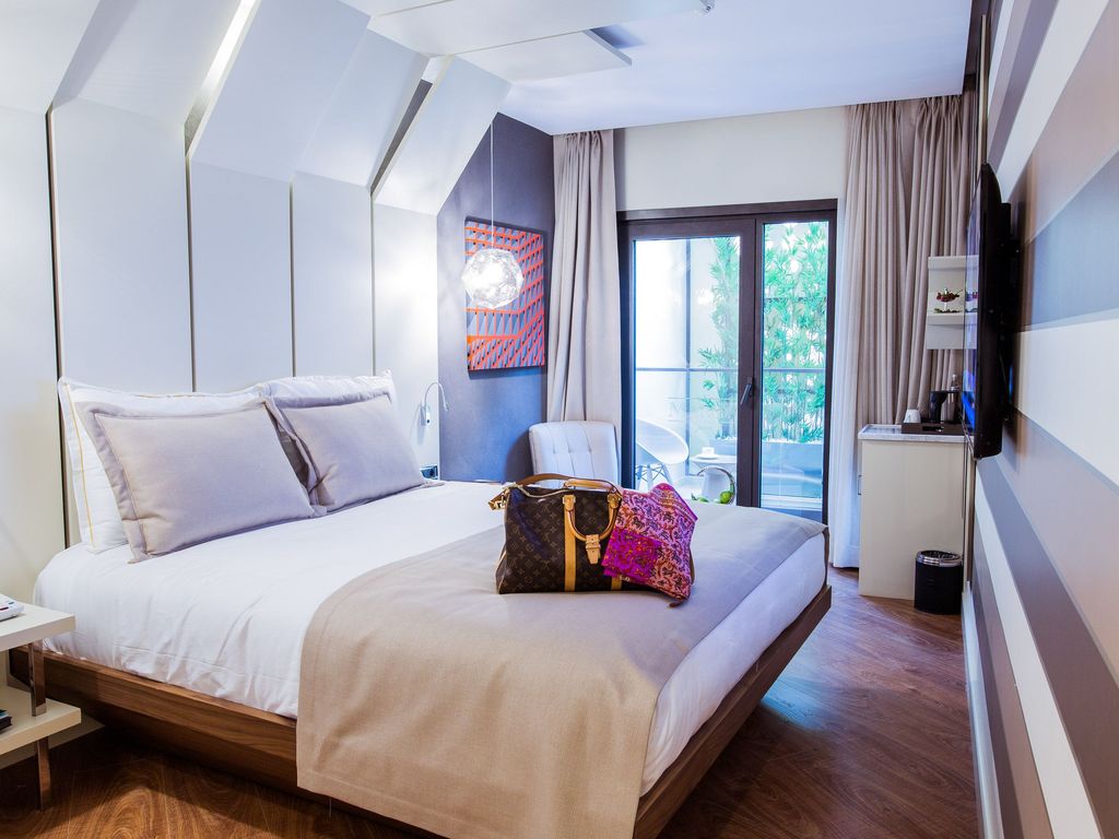 Maroon Pera Hotel