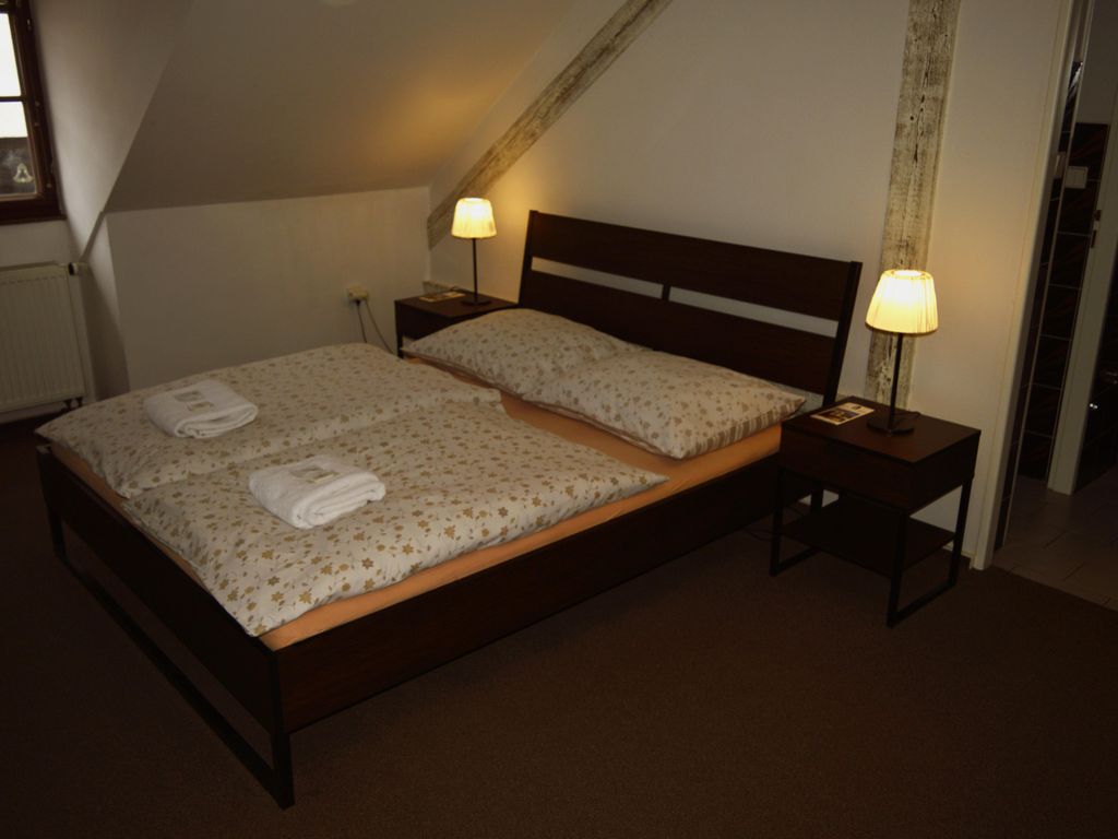 Hotel Bílá paní