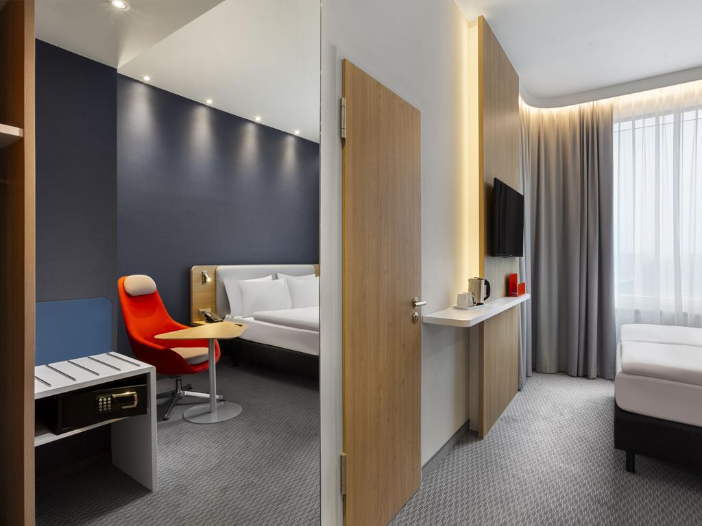 Holiday Inn Express MUNICH CITY WEST by IHG