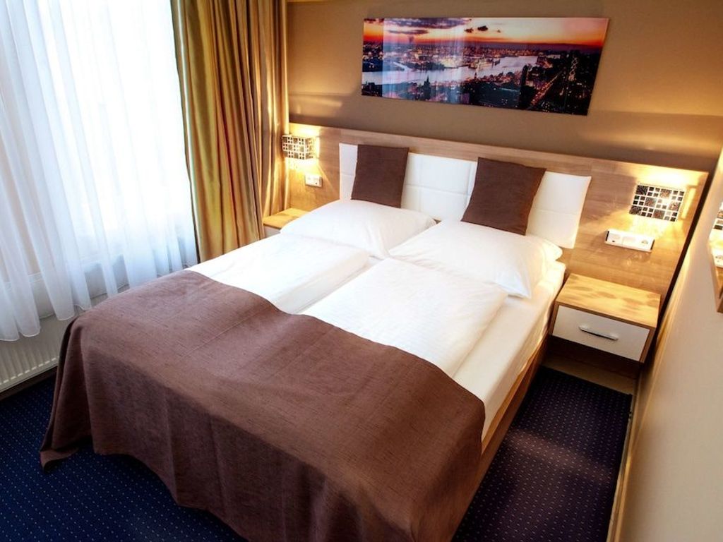 Hotel C&S