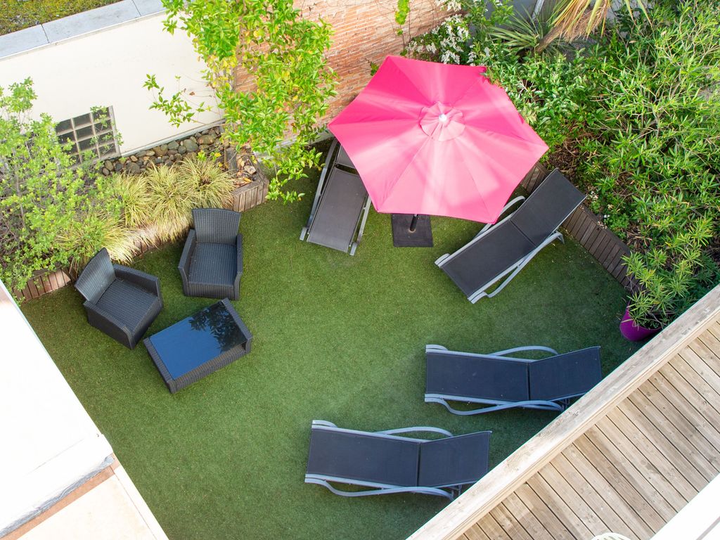 PRIVILEGE APPARTHOTEL SAINT EXUPERY