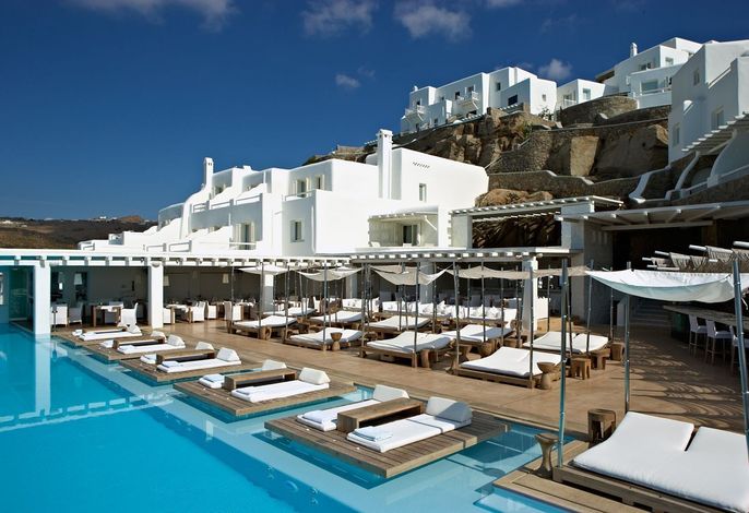 Cavo Tagoo Hotel