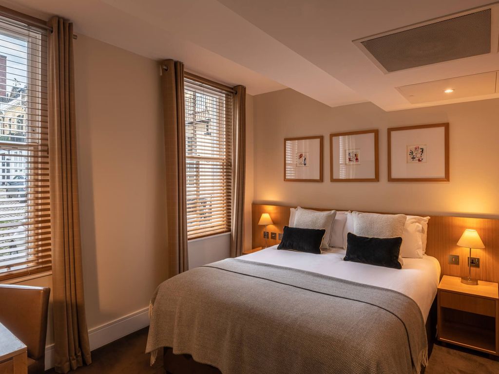 The Resident Kensington