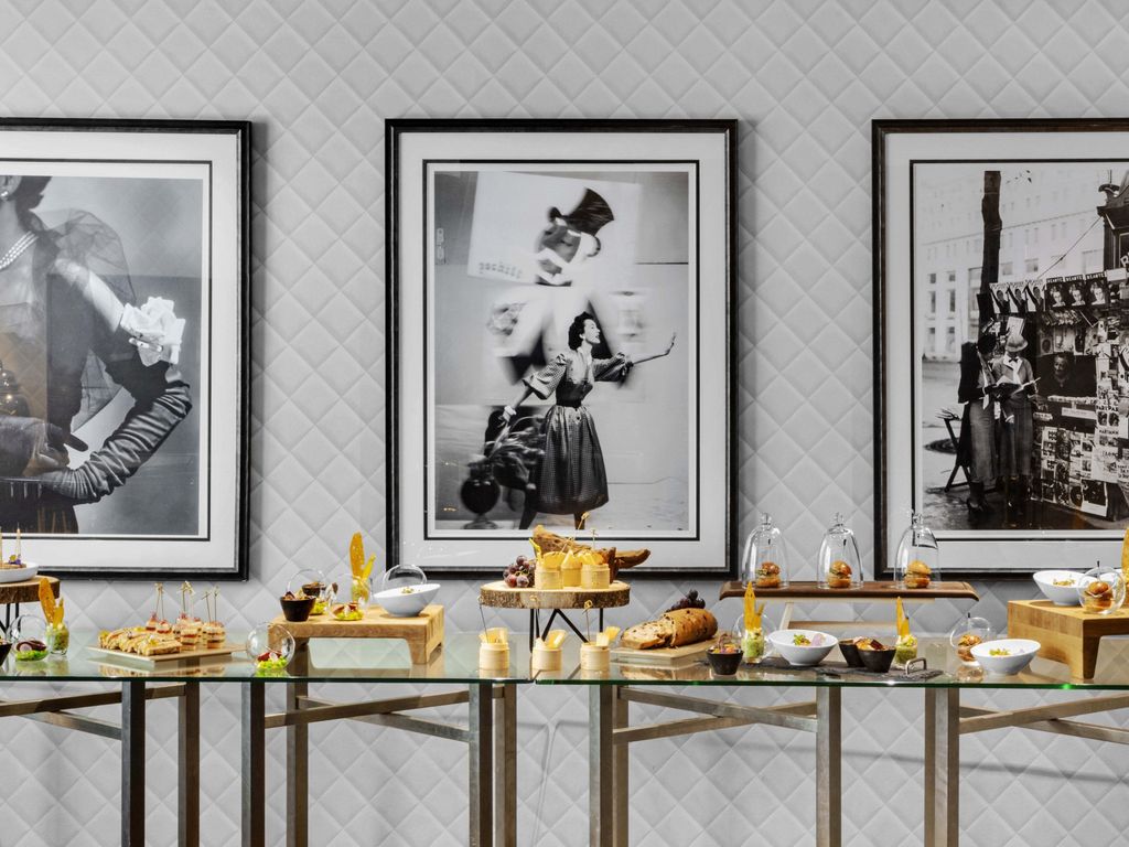 Prince de Galles a Luxury Collection Hotel Paris