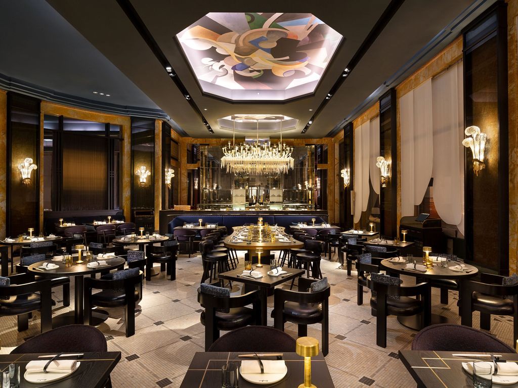 Prince de Galles a Luxury Collection Hotel Paris