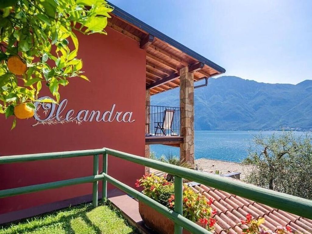 Relax Hotel La Gardenia & Villa Oleandra