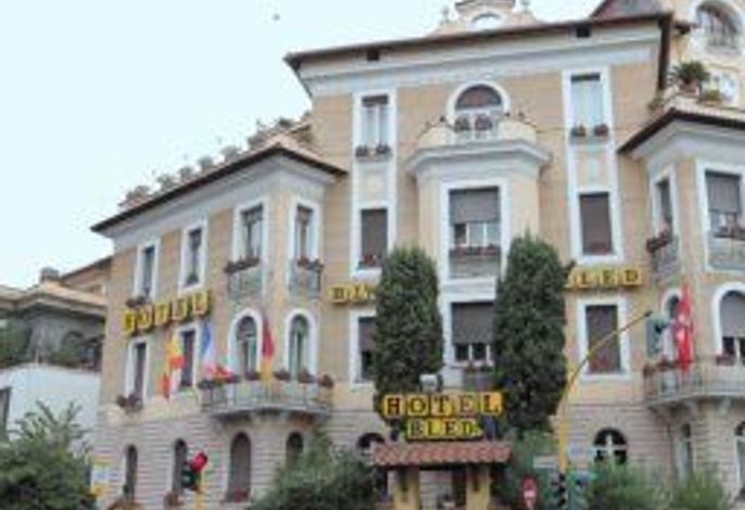 The Cross Hotel
