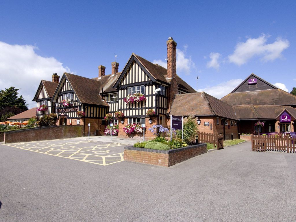 Premier Inn Christchurch (East)