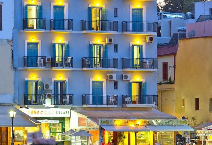Lucia Hotel