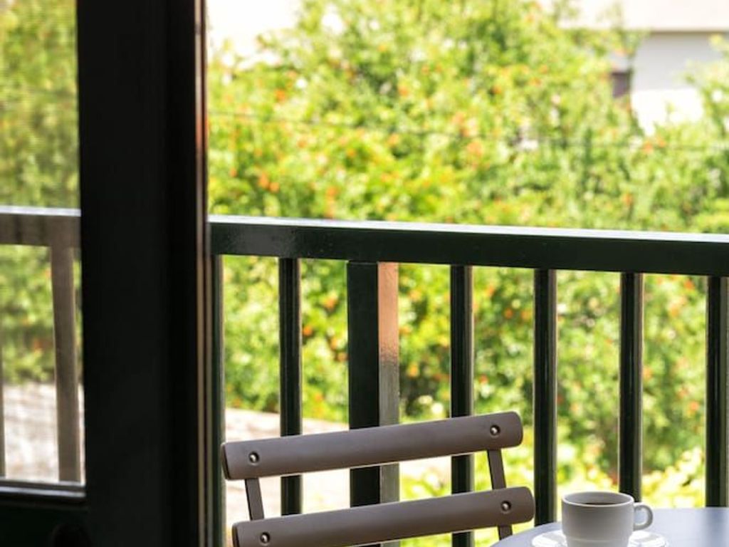 Elia Apartments