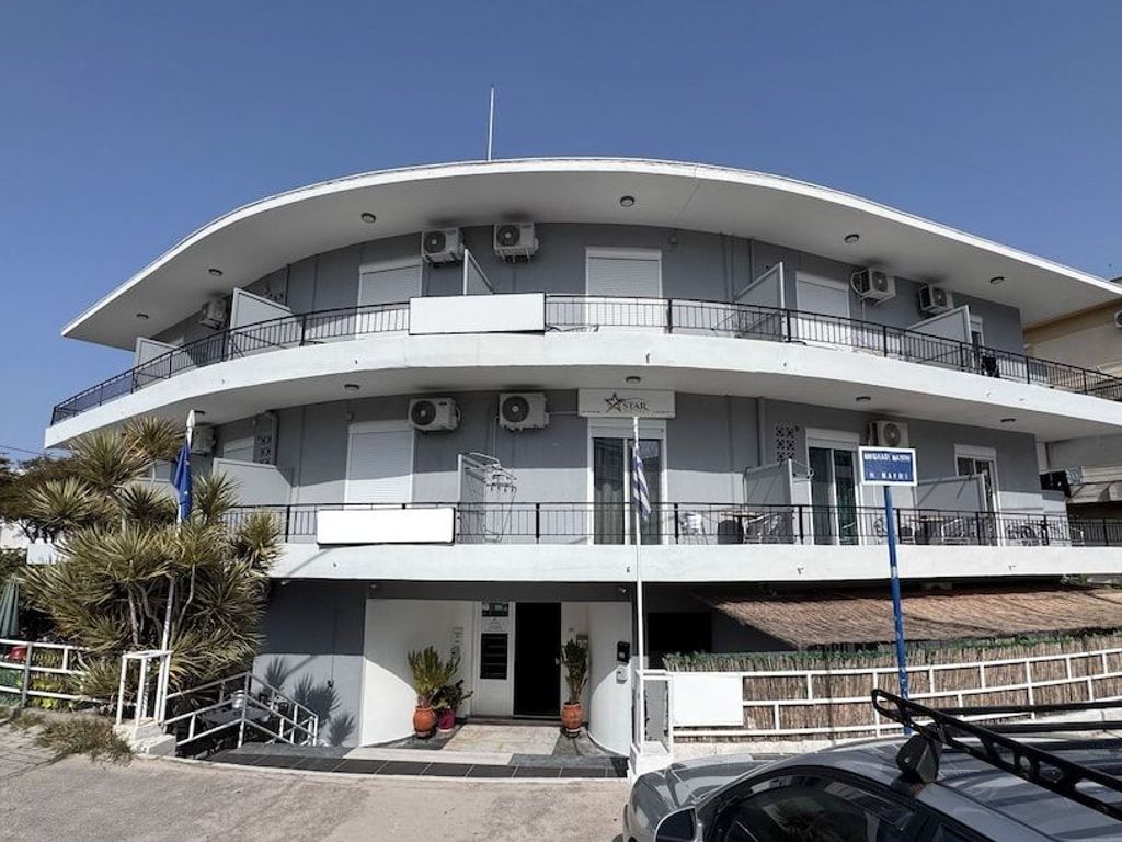 Star Hotel