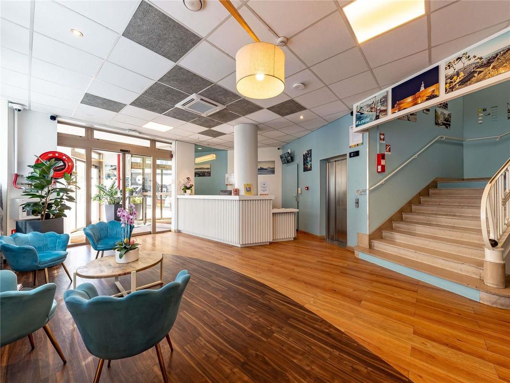 ibis Styles  Marseille Centre Prado Place Castellane