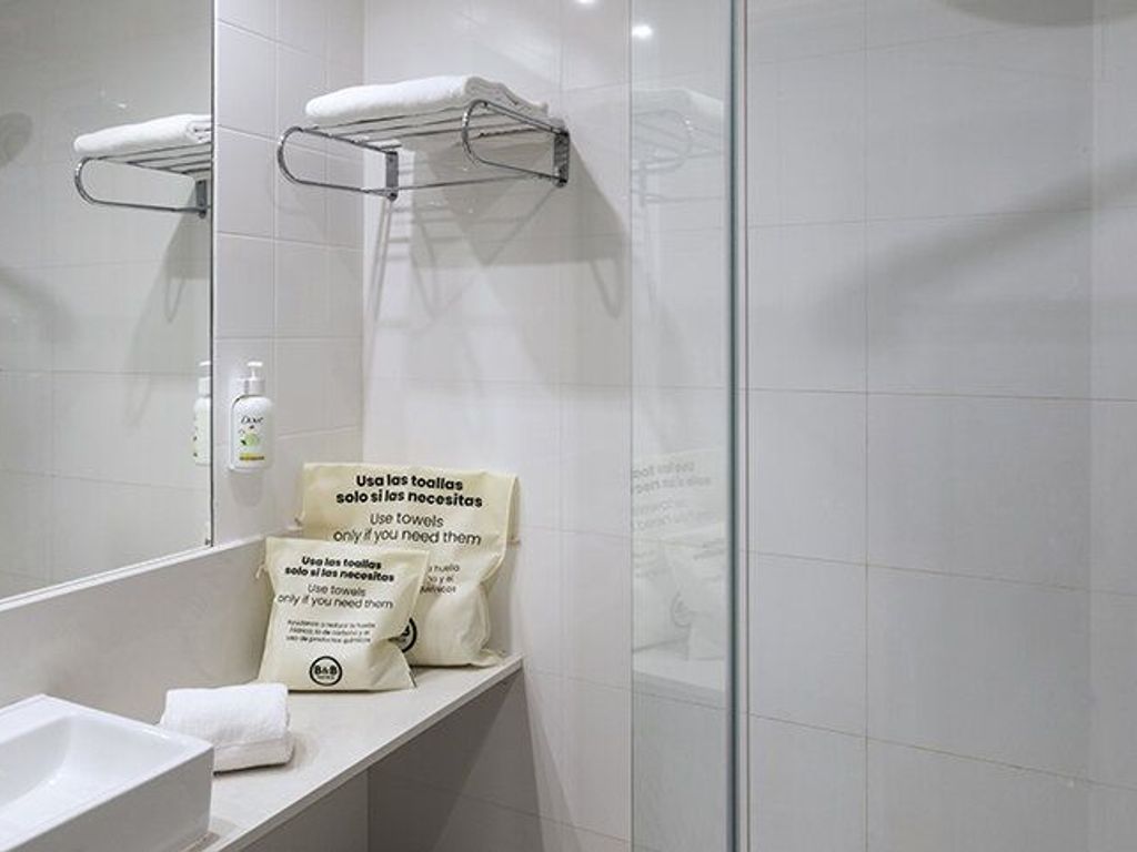 B&B HOTEL Valencia Arena