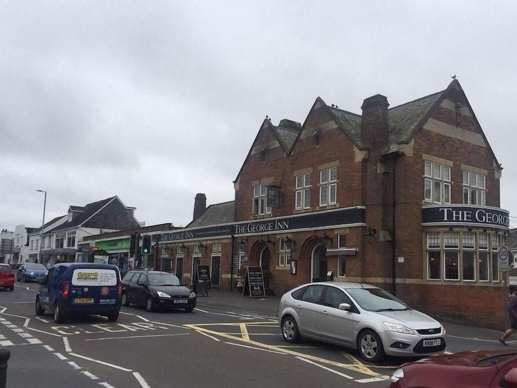 The George Inn