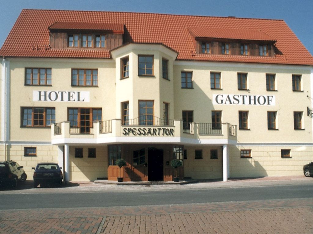 Hotel Spessarttor & Hotel Bergwiesen - Zimmer mit Balkon