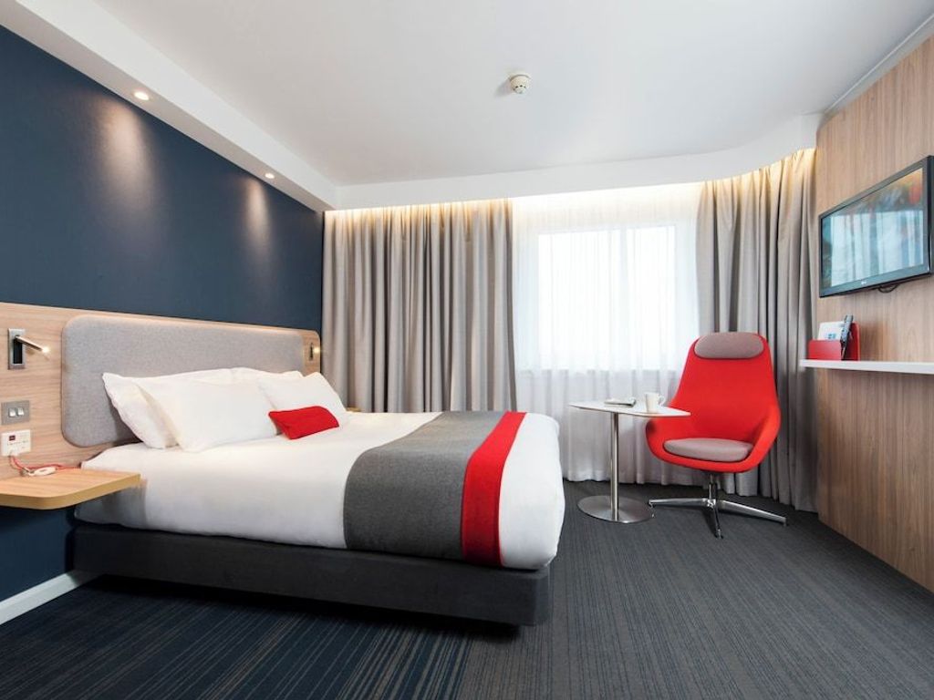 Holiday Inn Express LONDON - HAMMERSMITH by IHG