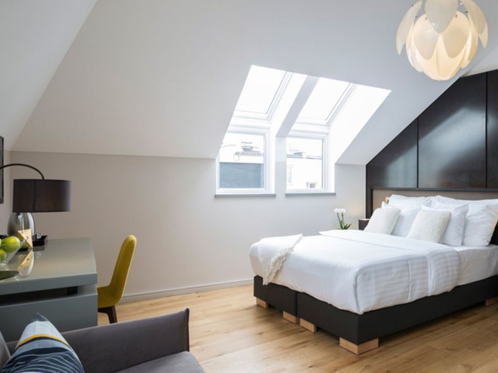 Livris Hotel