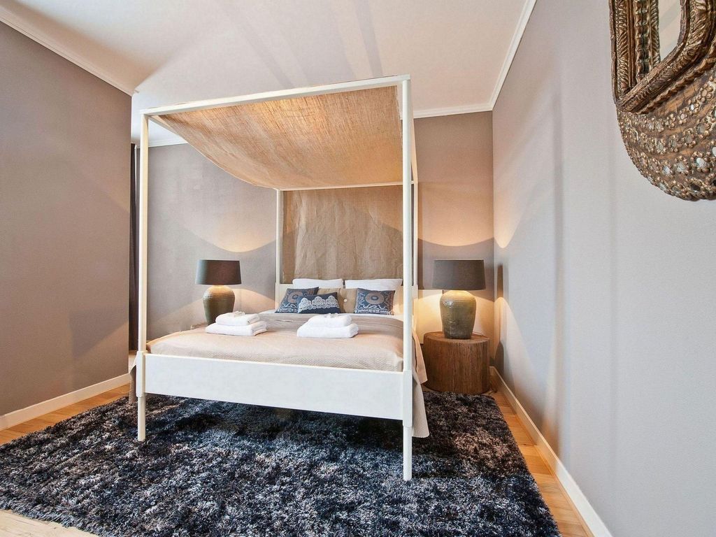SHORT STAY GROUP LEIDSESQUARE LUXURY APT
