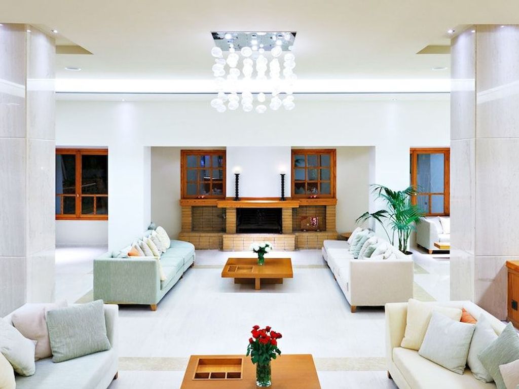 Miramare Hotel Eretria