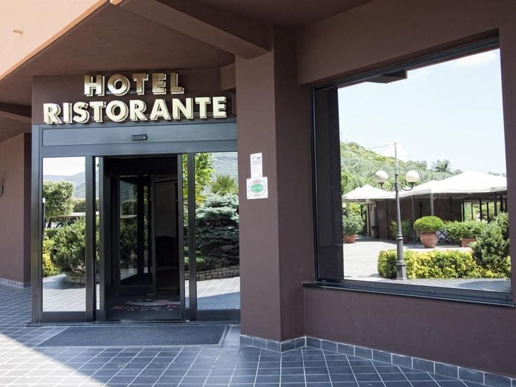 SUNNY PALACE HOTEL - PRIVERNO