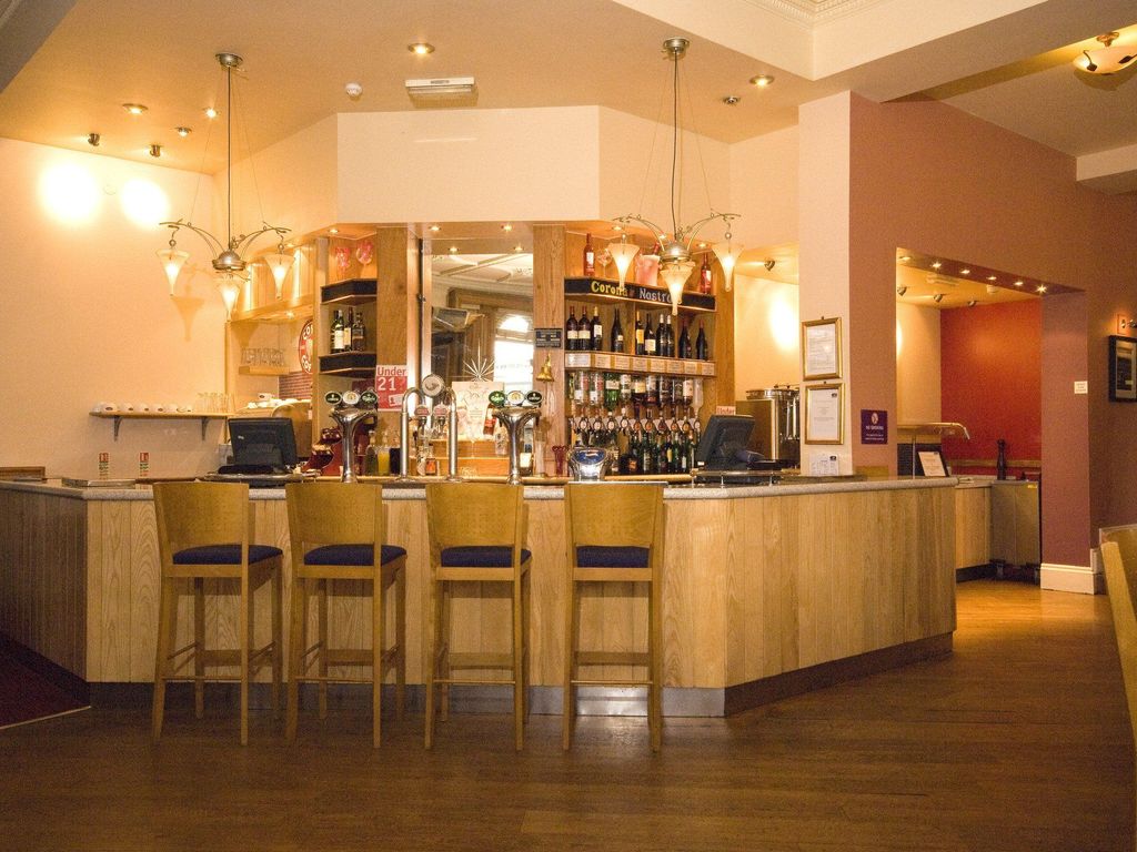 Premier Inn Newcastle City Centre (Quayside)