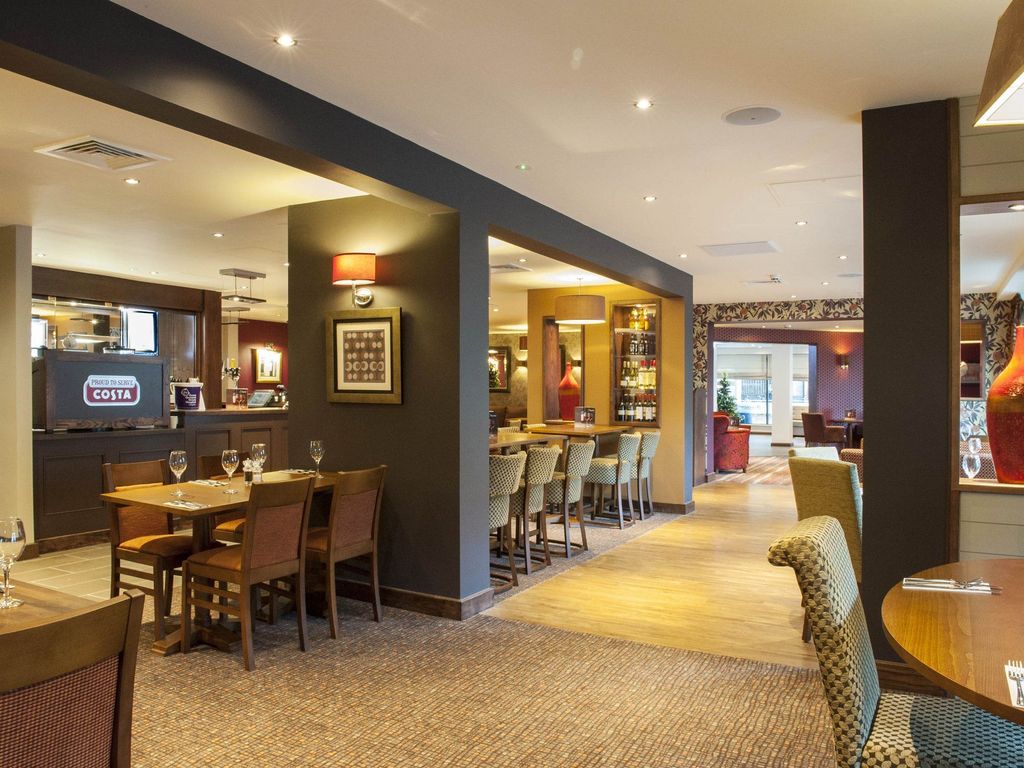 Premier Inn Bath City Centre