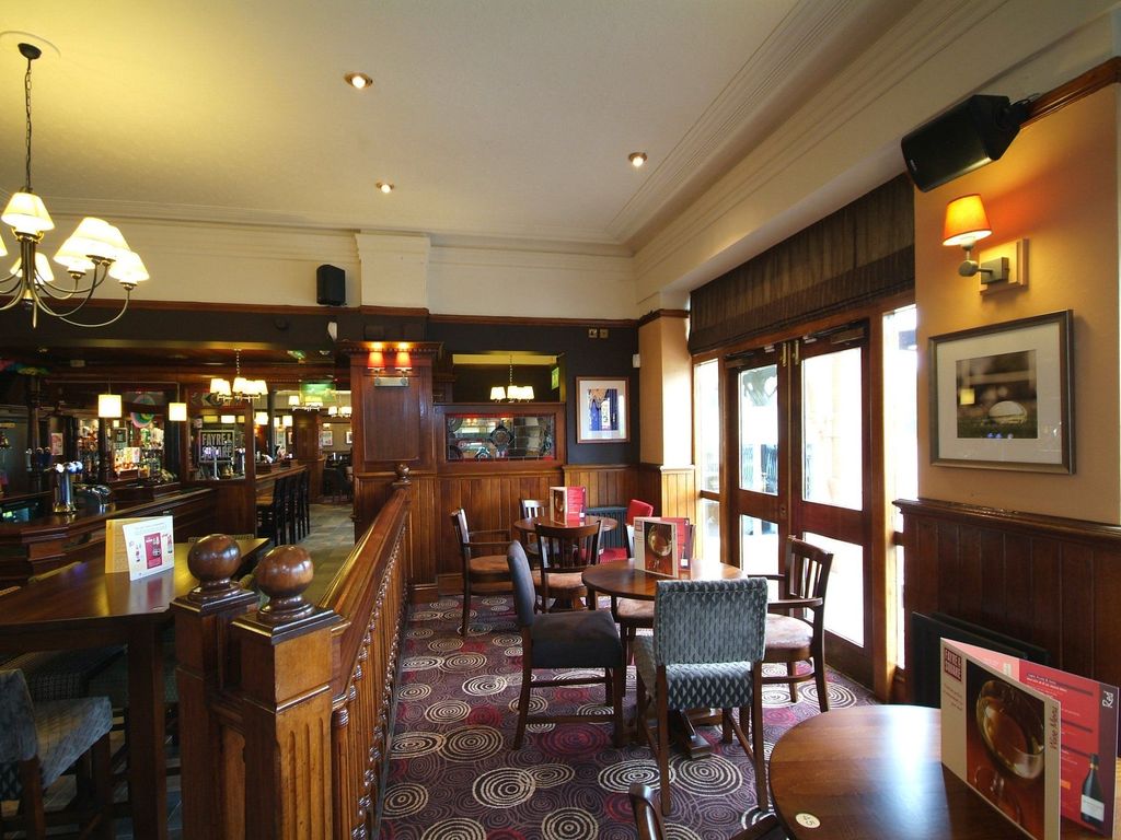 Premier Inn Bolton West