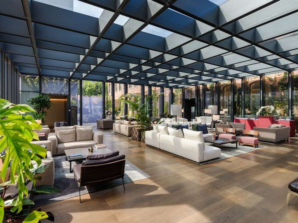 Hilton Lake Como
