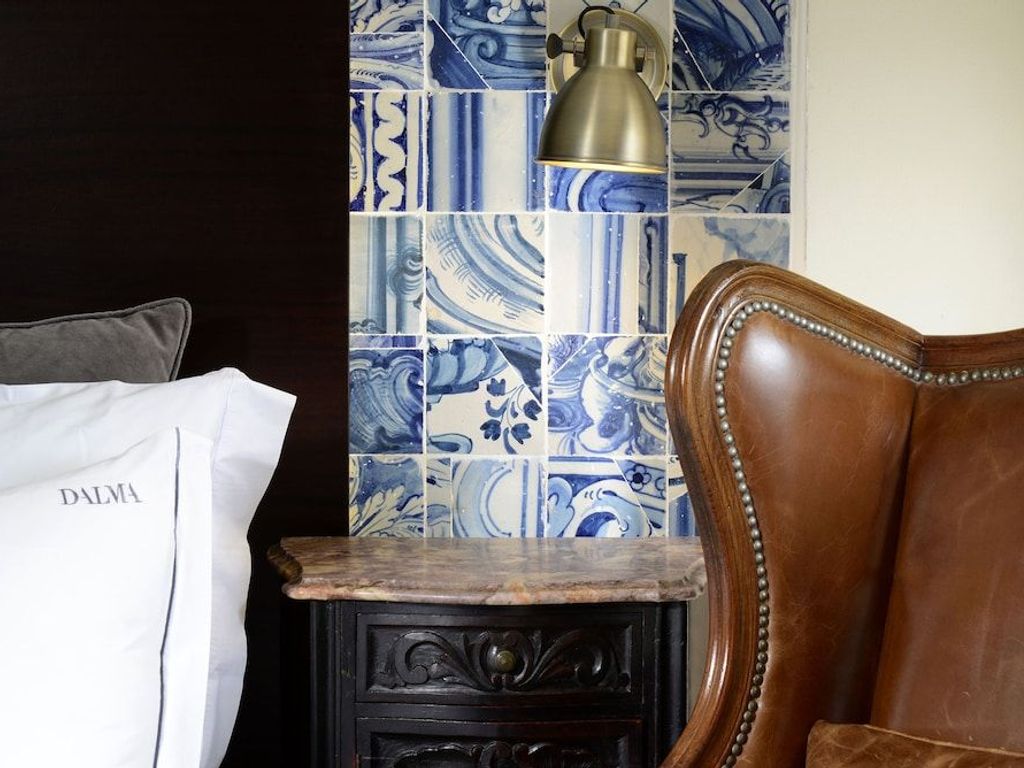 Dalma Old Town Suites