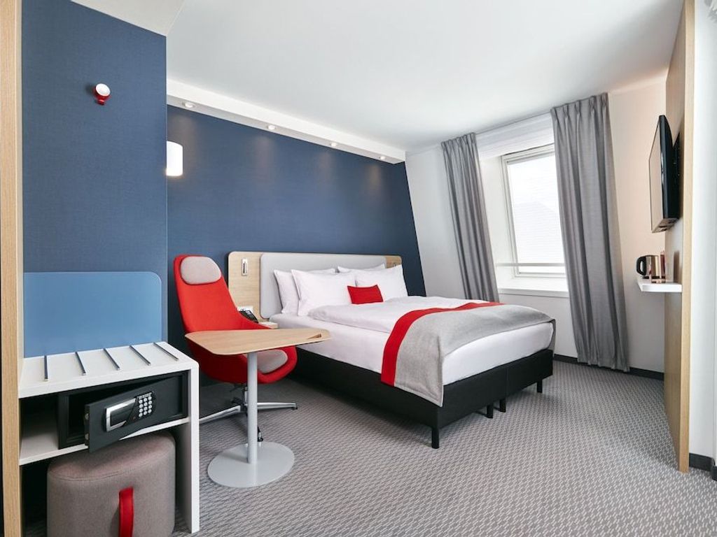 Holiday Inn Express BERLIN - ALEXANDERPLATZ by IHG
