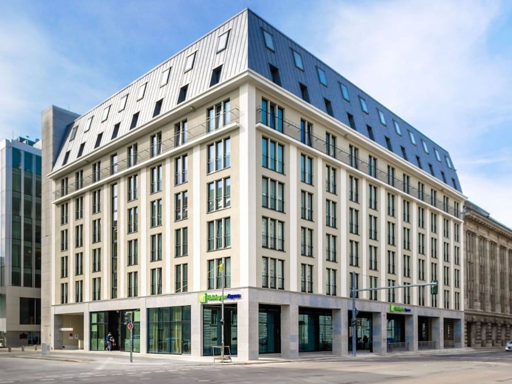 Holiday Inn Express BERLIN - ALEXANDERPLATZ by IHG