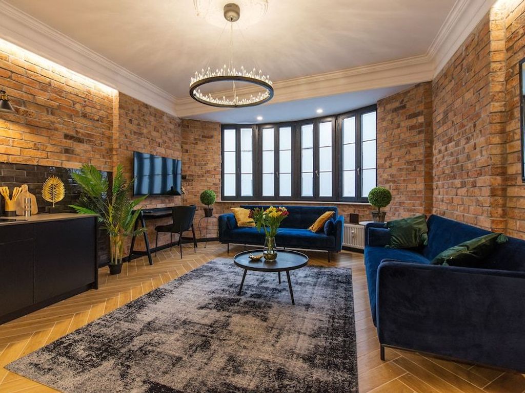 Galeria Italiana Apartments