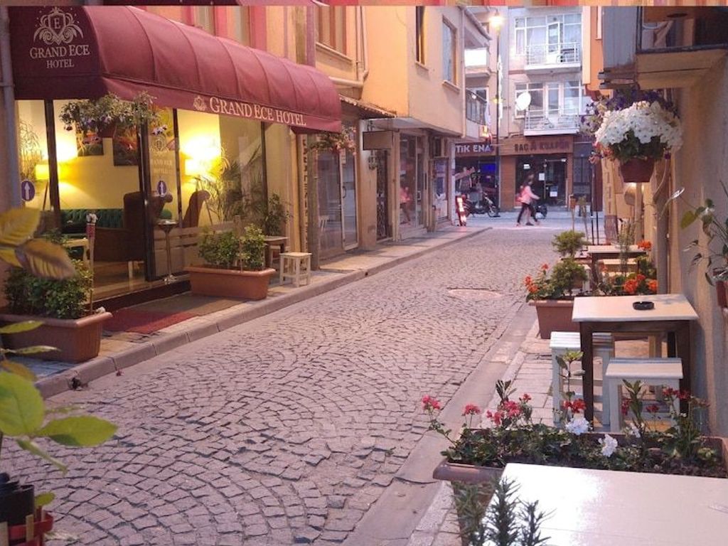 Grand Ece Otel