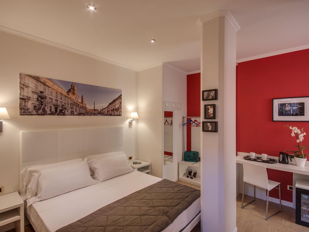 Tritone Top House