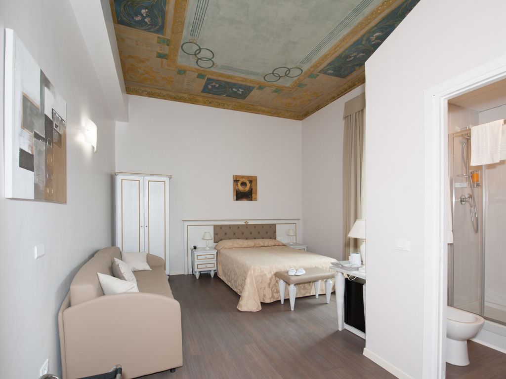 Genova Hotel