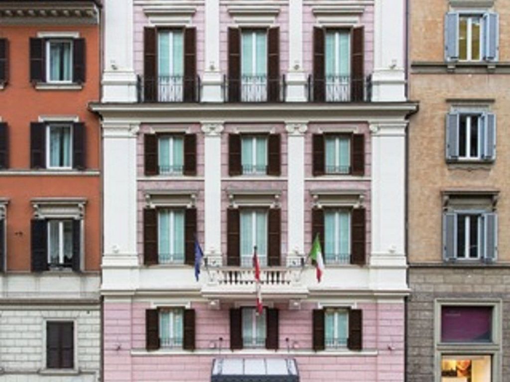 Stendhal Luxury Suites