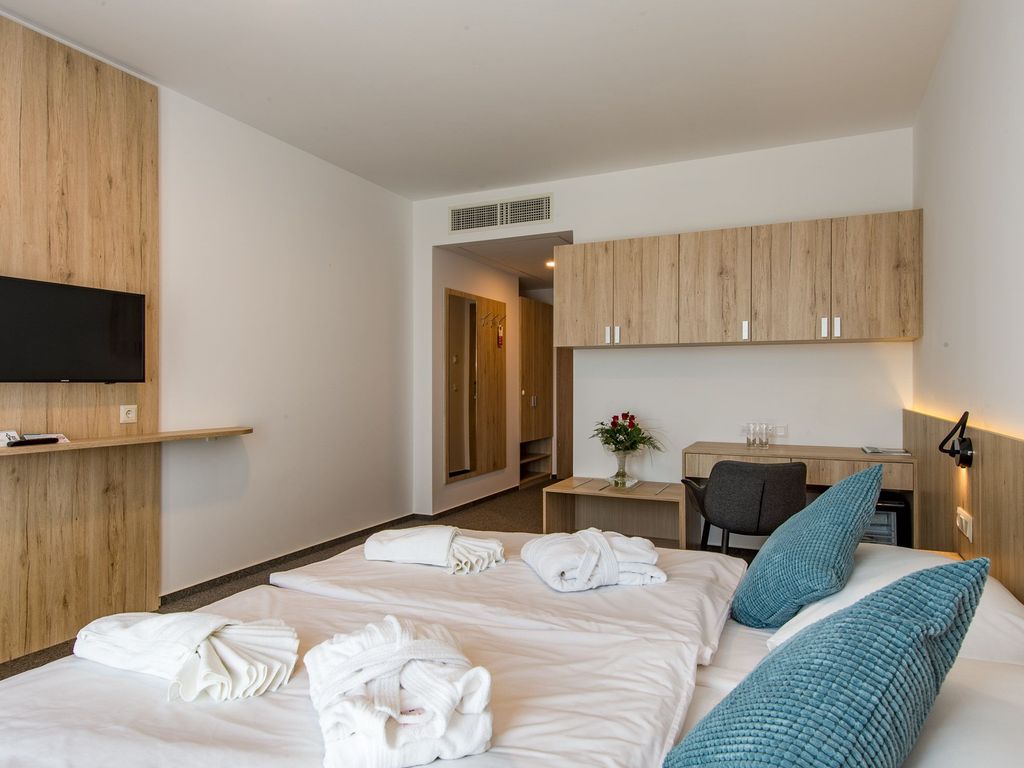 Akadémia Hotel