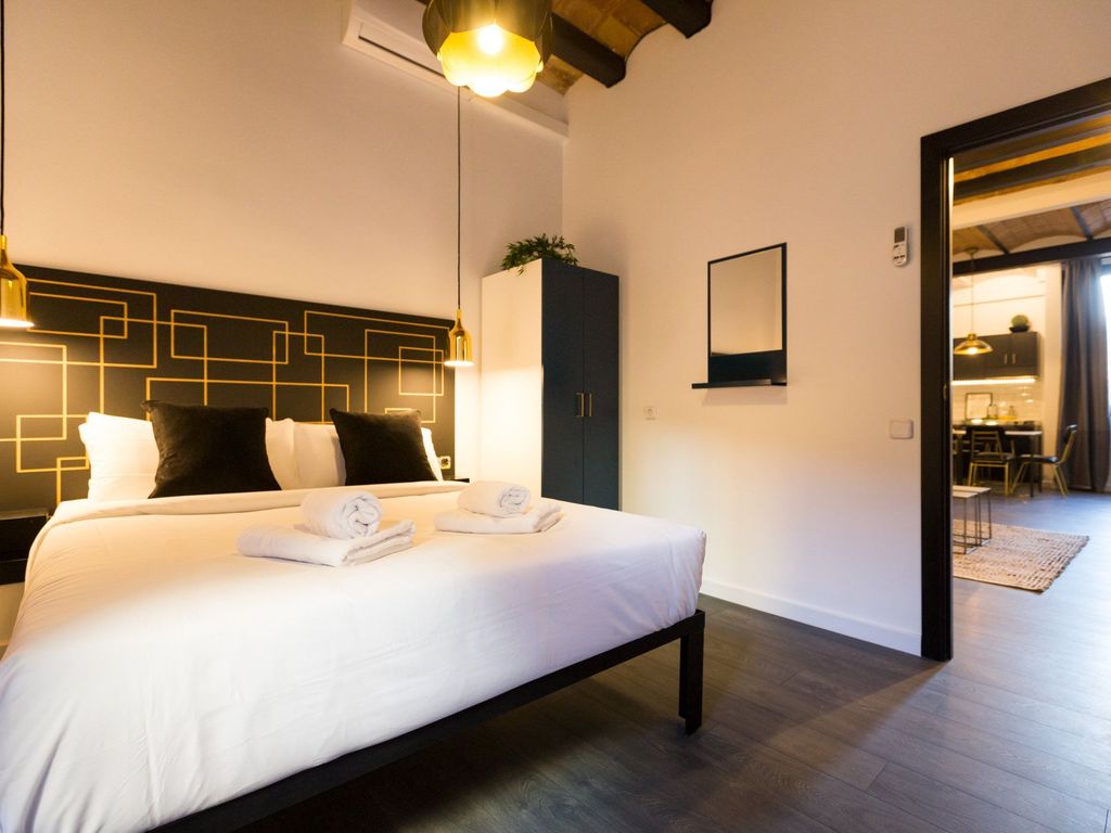 Nº 23 - The Streets Apartments