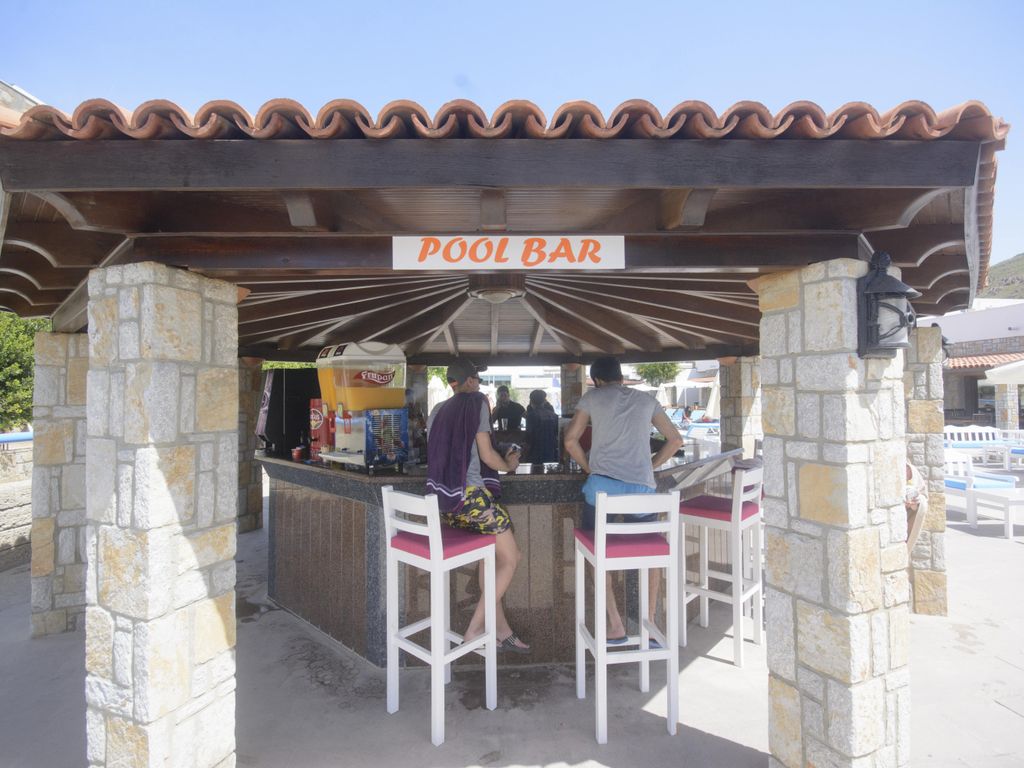 Tiana Beach Resort