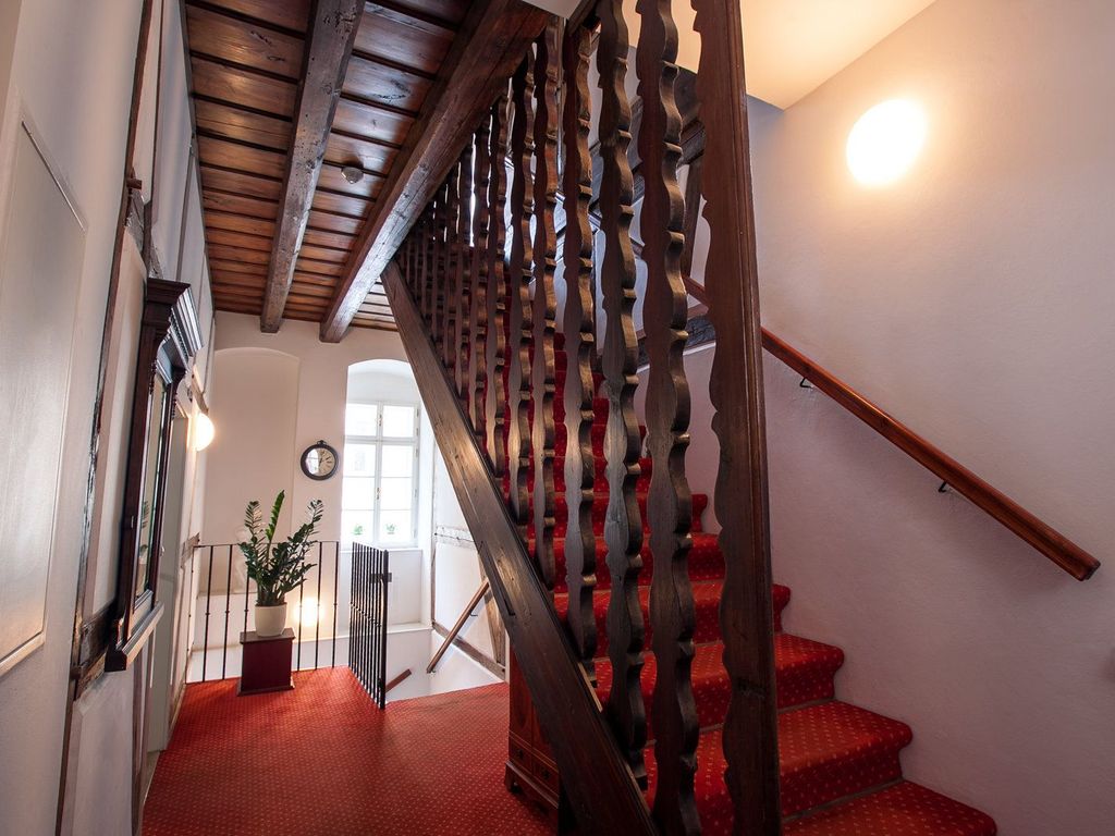 Tyn Yard Residence