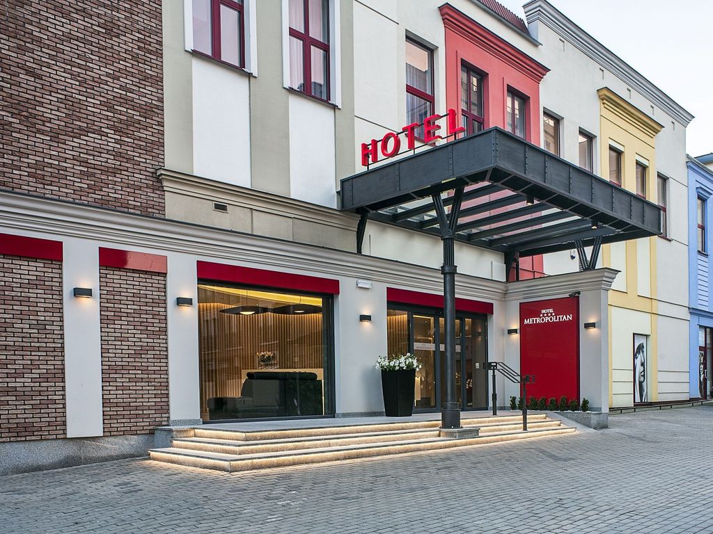 Metropolitan Hotel