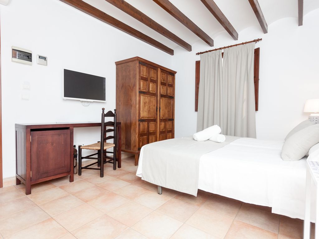 EL GUIA HOTEL