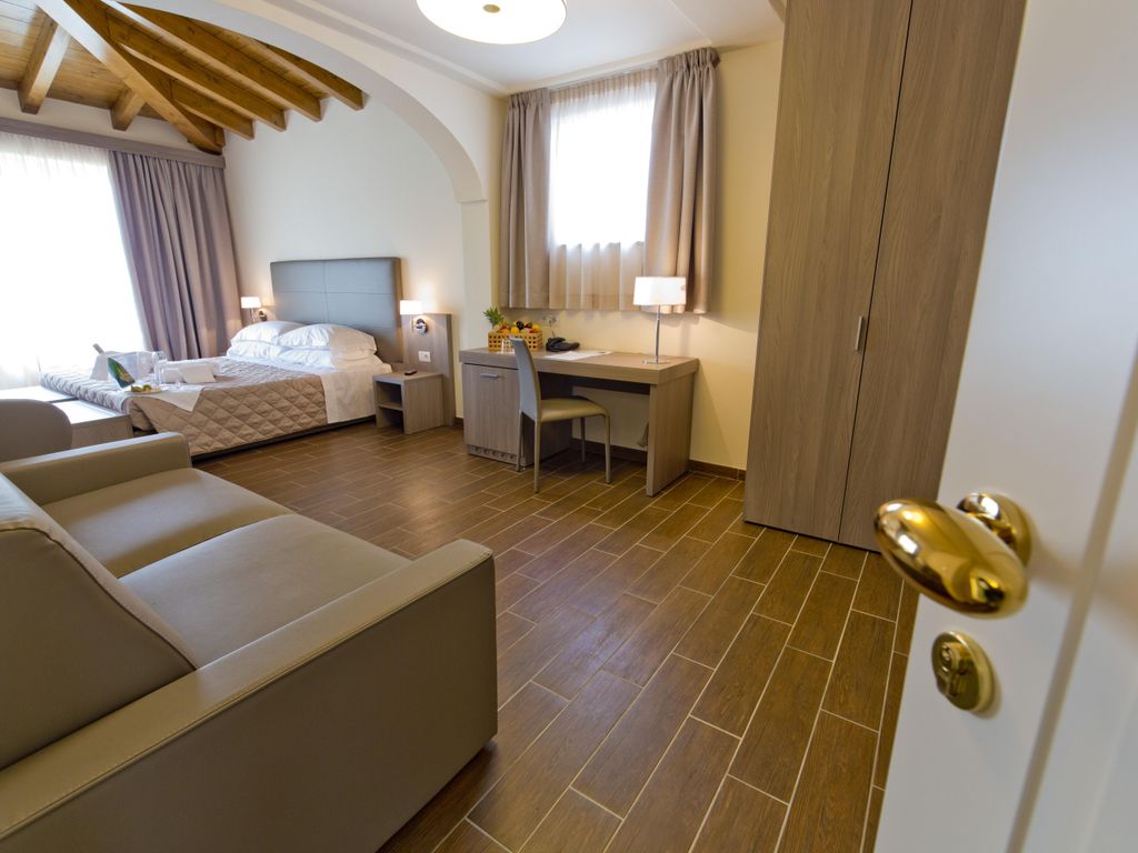 Villa Carolina Resort