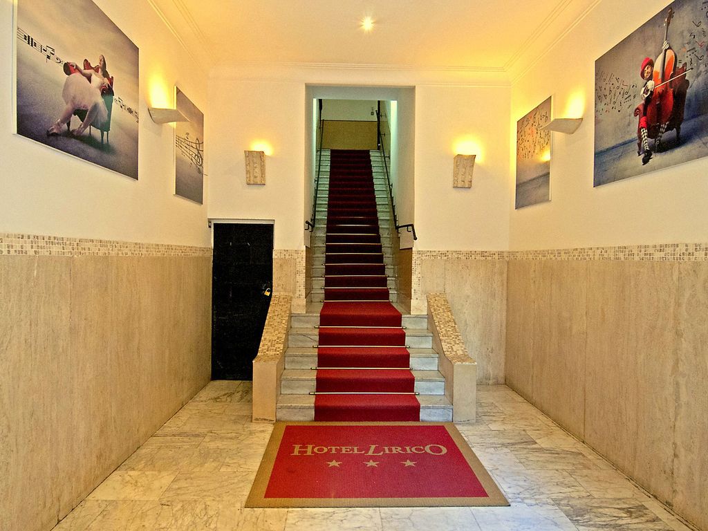 Lirico Hotel