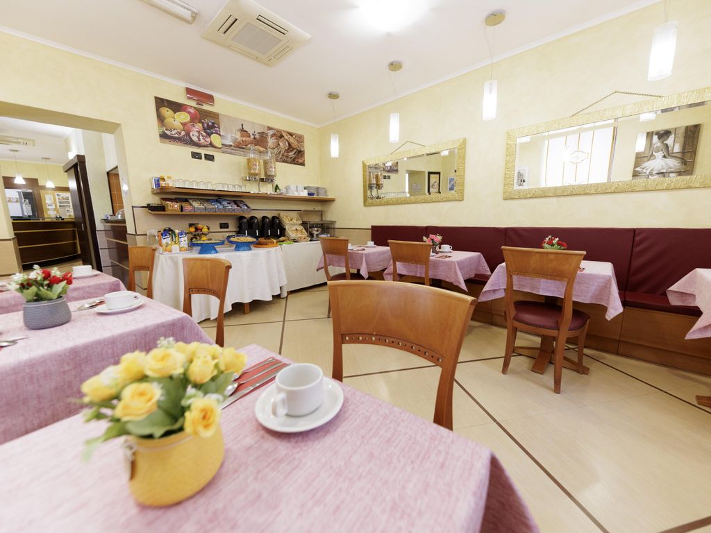 Lirico Hotel