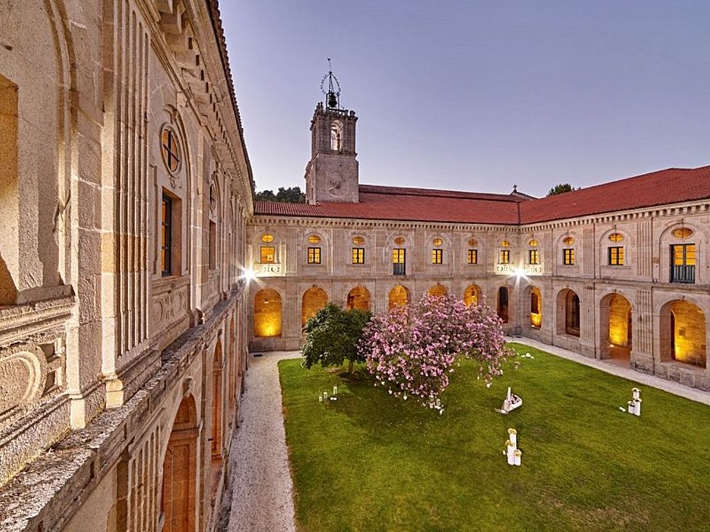 EUROSTARS MONUMENTO MONASTERIO DE SAN CLODIO HOTEL