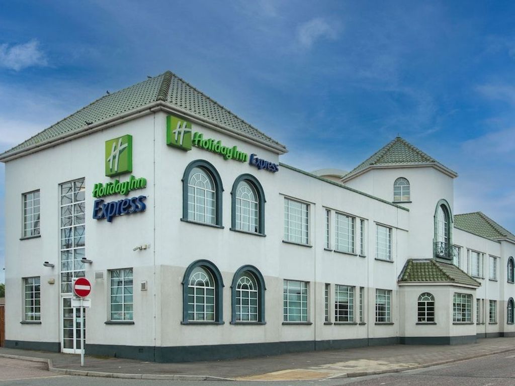 Holiday Inn Express LONDON CHINGFORD-NTH CIRCULAR by IHG