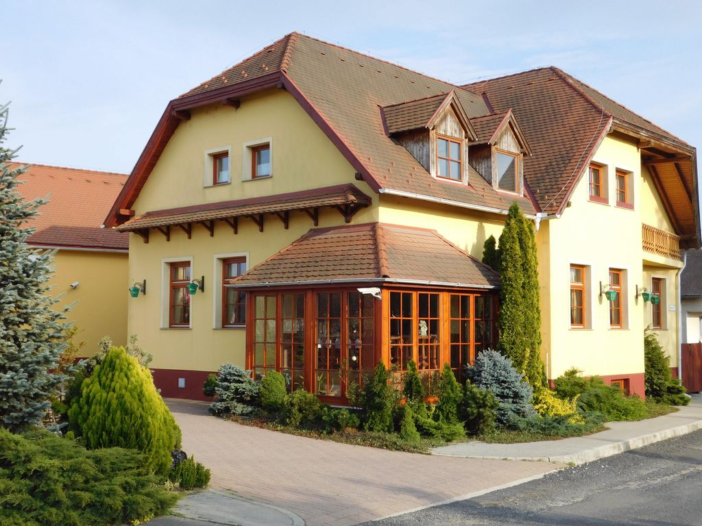 Berki Vendéglő és Hotel